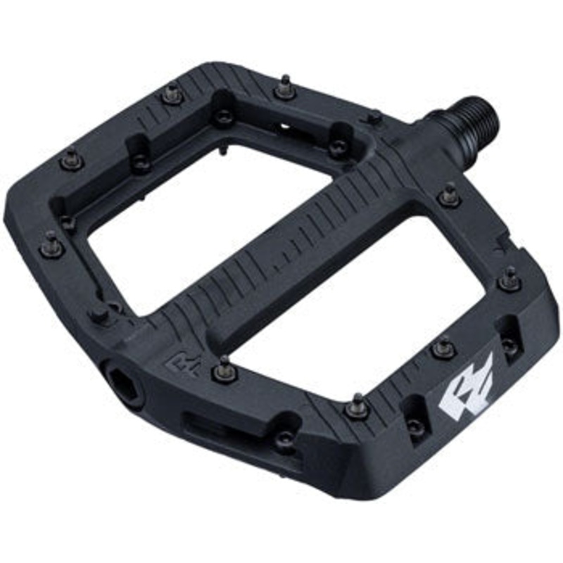 RaceFace Chester Pedals – Platform, Composite, 9/16″ Black Small