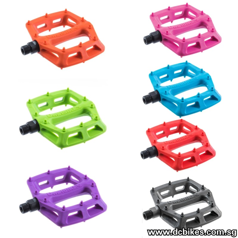 DMR Bicycle Flat Composite Race Pedals Red – 2 Pedals