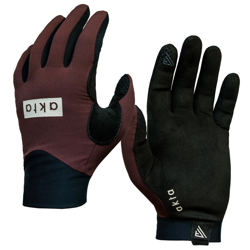 Akta Trail Glove Black XS